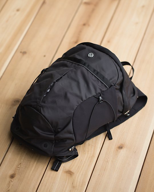 lululemon run all day backpack review